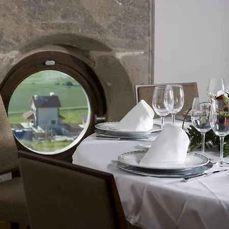 De 4* Argomaniz